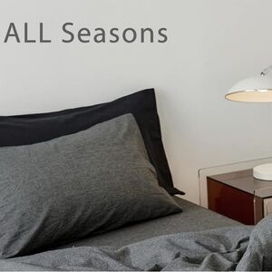 Gray Modern Pillow Set with Textured Design